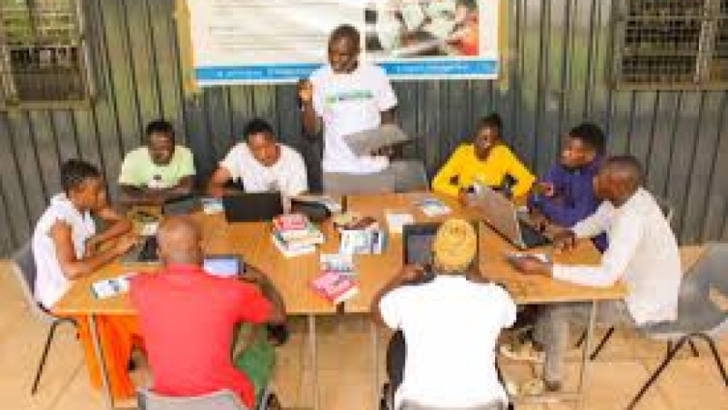 Digital Literacy for Community Leaders Training Course