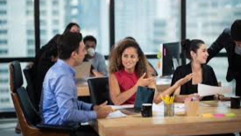 Entertainment and Celebrity Public Relations Training Course