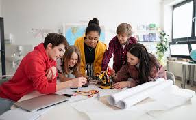 Training Course on Leadership in Student-Centered Learning Models